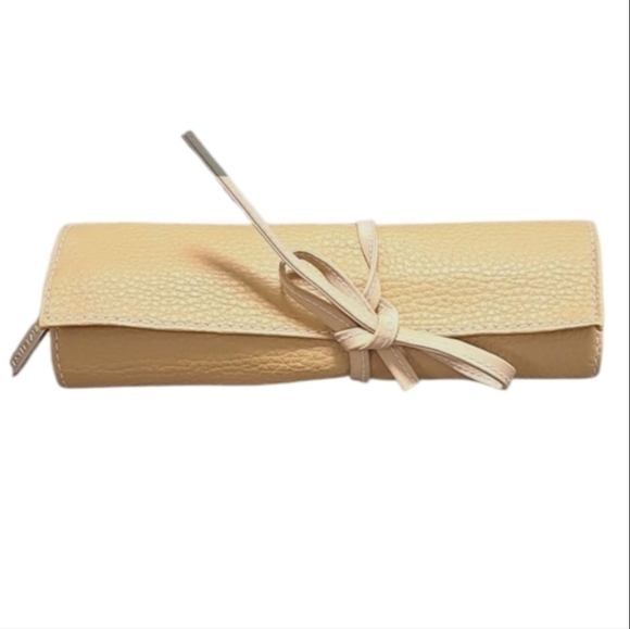 Estee Lauder Elegant Cream PU Leather Makeup Brush Roll Clutch - Picture 4 of 4